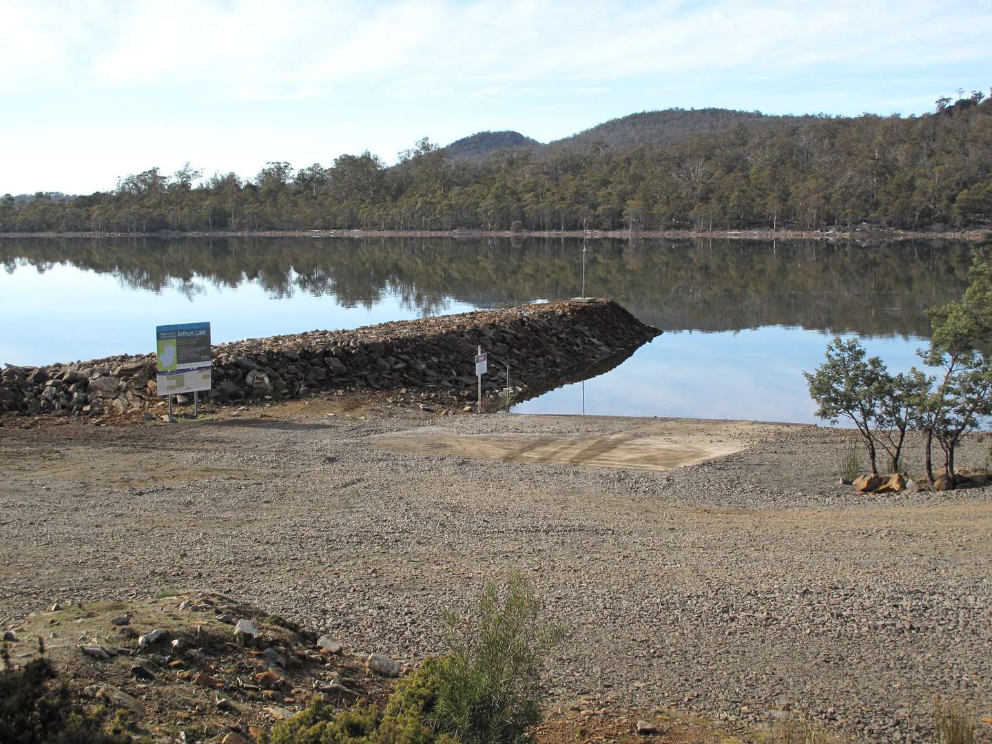 Breakwater height at Arthurs Lake increased